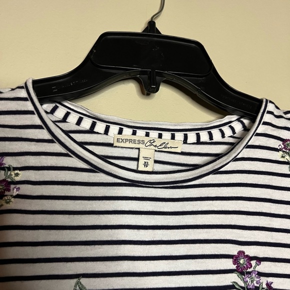 Express striped embroidered shirt - Picture 4 of 5